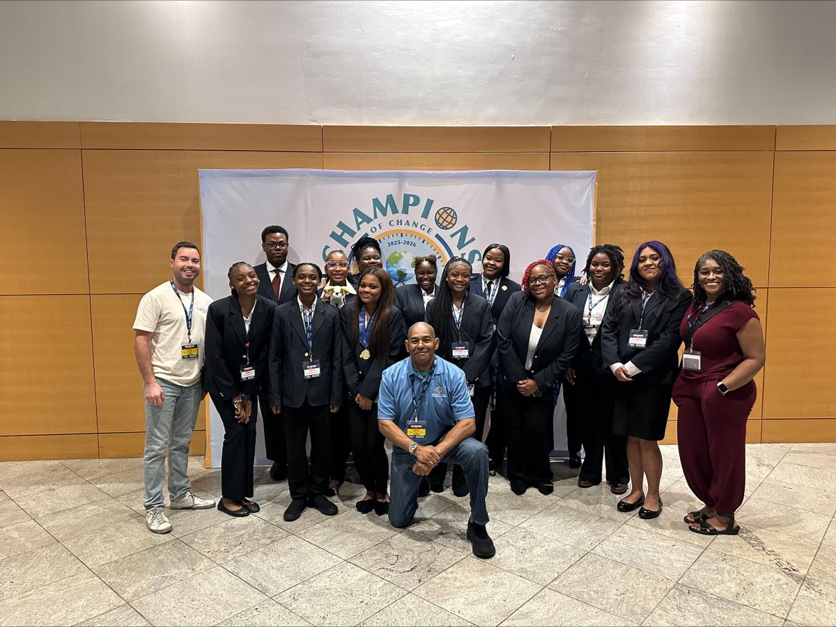 W. S. Hutchings College and Career Academy tweet media