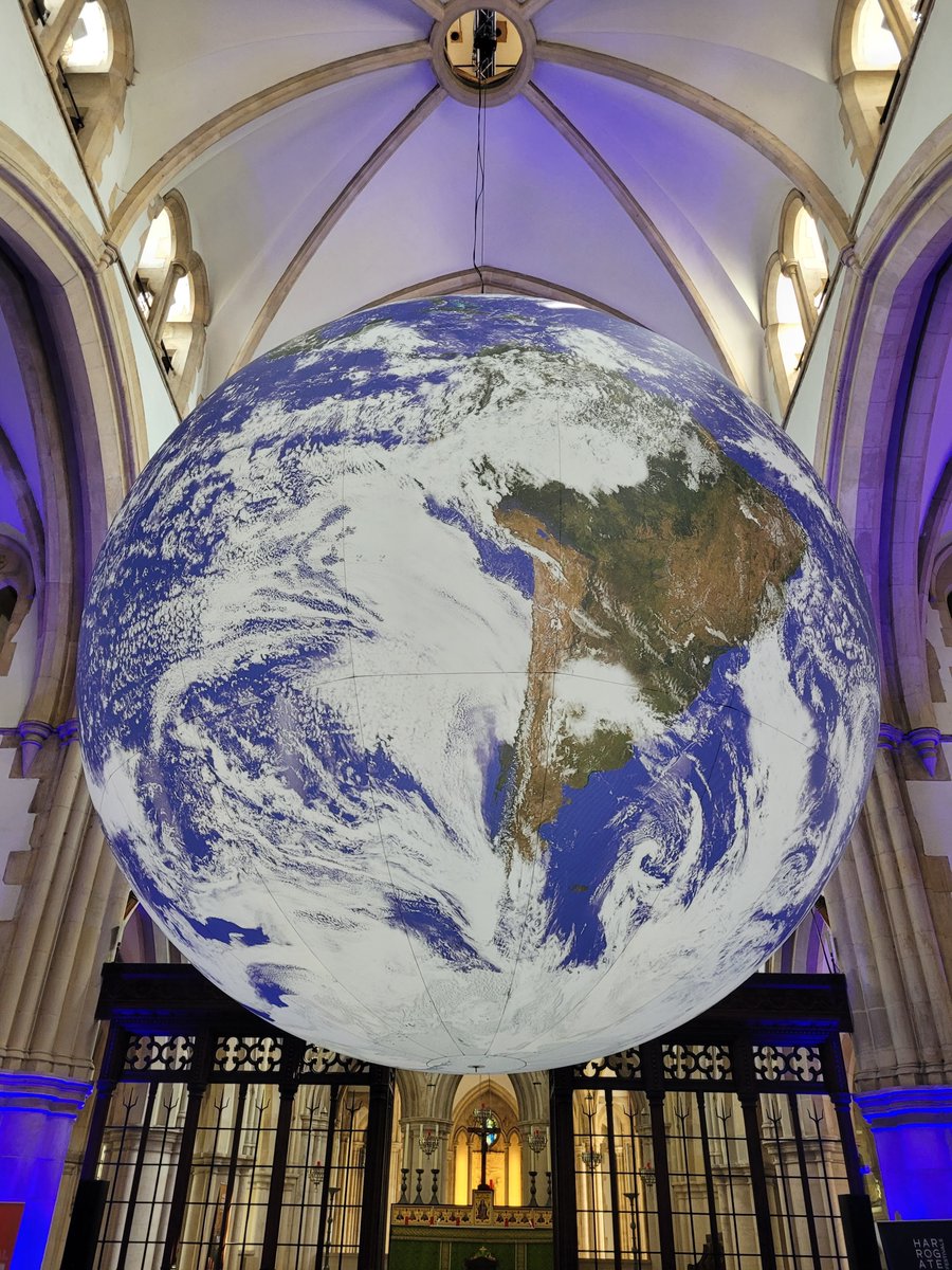 Daily Picture Theme tweet media