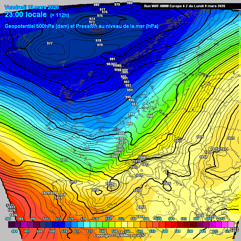 PvForecast's tweet photo. richting het weekend gaan patronen veranderen https://t.co/Ia6DltLeoK