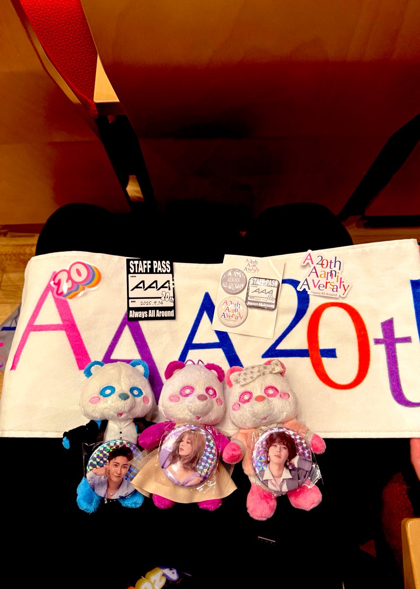 AAA33310868's tweet photo. あのライブ後から4年。
今後がどうなるのか全くわからず、
ずっと不安だらけだったけど
待ち続けて、ようやくファンミで会えて、
ほんと良かった。
開催してくれて、ありがとう
AAAを続けてくれて、本当にありがとう
#AAA 
#與真司郎 #宇野実彩子 #末吉秀太 
#日高光啓 #西島隆弘 https://t.co/qzSRPwKXPM