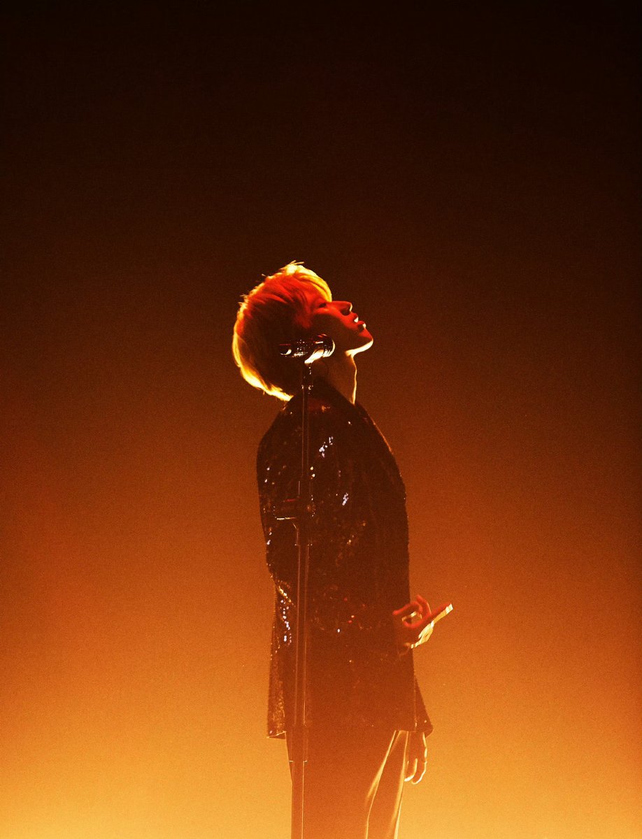 Mewnbumzxc's tweet image. Last night’s theater show was chef’s kiss! Talented cast, gripping story, left me wanting more. Don’t miss the final weekend—grab tickets now! #TheaterMagic #LivePerformance