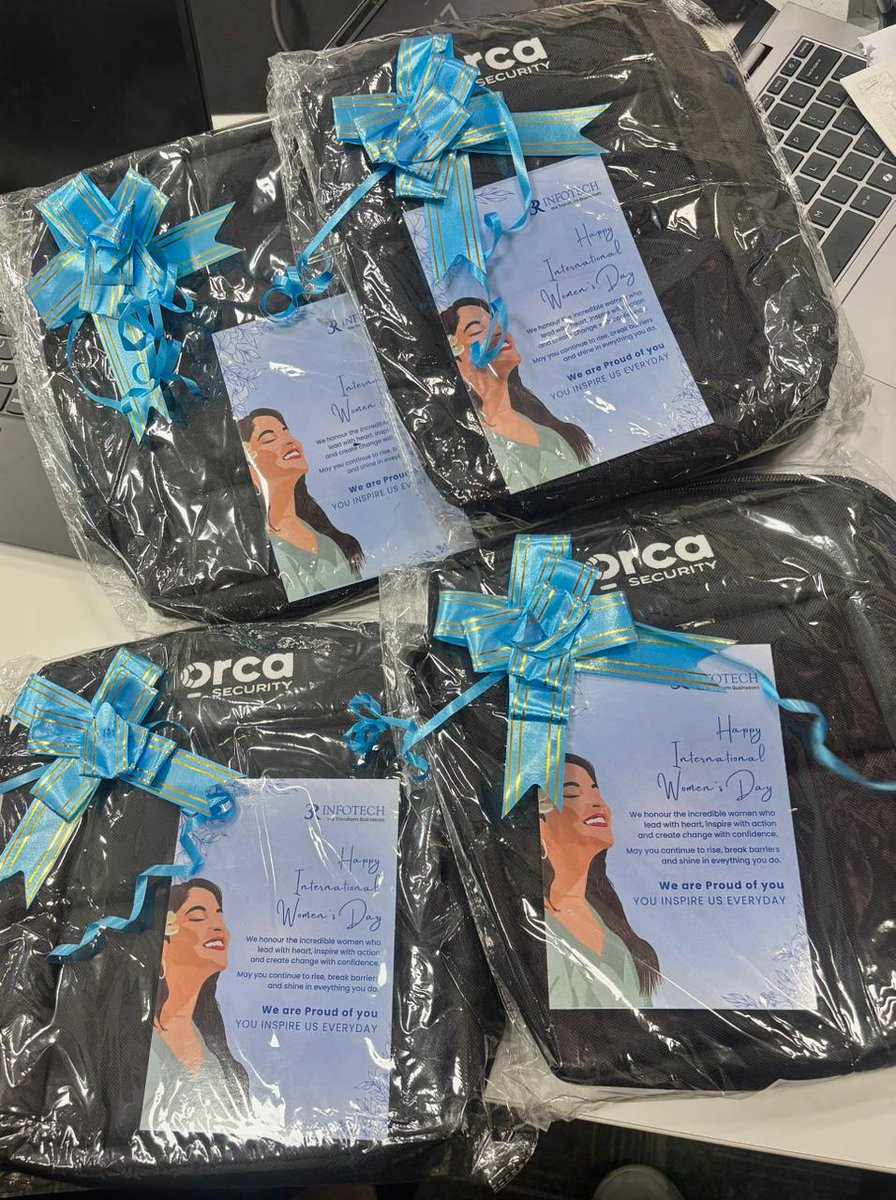 3RInfotech's tweet image. 𝗖𝗲𝗹𝗲𝗯𝗿𝗮𝘁𝗶𝗻𝗴 𝗦𝘁𝗿𝗲𝗻𝗴𝘁𝗵, 𝗚𝗿𝗮𝗰𝗲 &amp;amp; 𝗜𝗻𝘀𝗽𝗶𝗿𝗮𝘁𝗶𝗼𝗻. 𝗖𝗲𝗹𝗲𝗯𝗿𝗮𝘁𝗶𝗻𝗴 𝗪𝗼𝗺𝗲𝗻. 
 
#WomensDay #3RInfotech #Womenday #WomenAtWork #CelebratingWomen