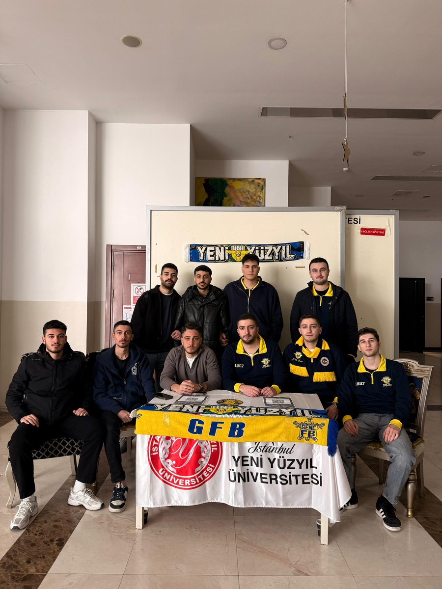 iyyunigfb's tweet photo. Bahar Dönemi Stand Çalışmalarımızı Cevizlibağ Kampüsü’nde tamamladık.

Standımıza gelemeyip UNIGFB üyesi olmak isteyen tüm Fenerbahçe’li kardeşlerimiz DM yoluyla bize ulaşabilir. 📥

#UNIGFB https://t.co/5KGc3GEBLR
