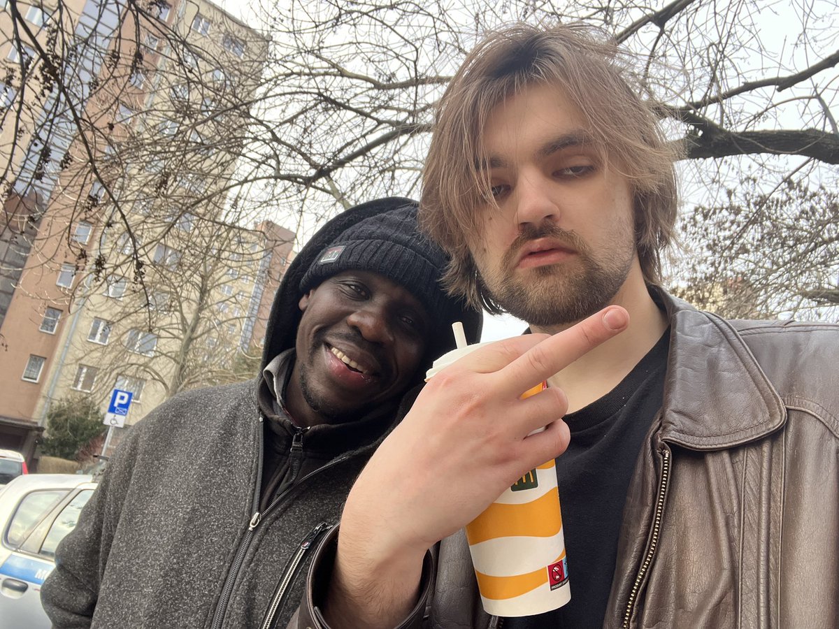 black tar heroin tweet media