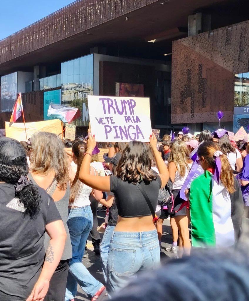 Es la hora de la Marcha Unida de todos los pueblos contra el Fascismo 
#CubaVencerá #CubaEstáFirme #CubaNoSeRinde 

<a href="/BrunoRguezP/">Bruno Rodríguez P</a> <a href="/centrofidel/">Centro Fidel Castro Ruz</a> <a href="/DiazCanelB/">Miguel Díaz-Canel Bermúdez</a> <a href="/DiazCanelB/">Miguel Díaz-Canel Bermúdez</a> <a href="/ErnestoSV8/">Ernesto Santiesteban Velázquez</a> <a href="/ErnestoSV8/">Ernesto Santiesteban Velázquez</a> <a href="/InesMChapman/">Inés María Chapman Waugh</a> <a href="/LuisMorlote/">Luis Morlote Rivas</a> <a href="/QueipoRuiz/">Joel Queipo Ruíz</a>