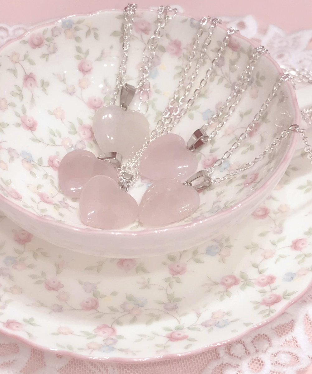 수공예 장점 : 
내가 갖고 싶은걸 가득 만들 수 있어..