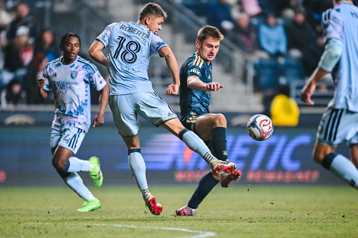 Todd Lewis tweet media