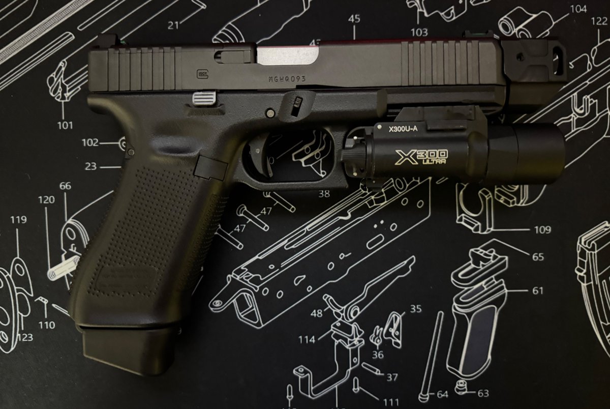 ベクター tweet media