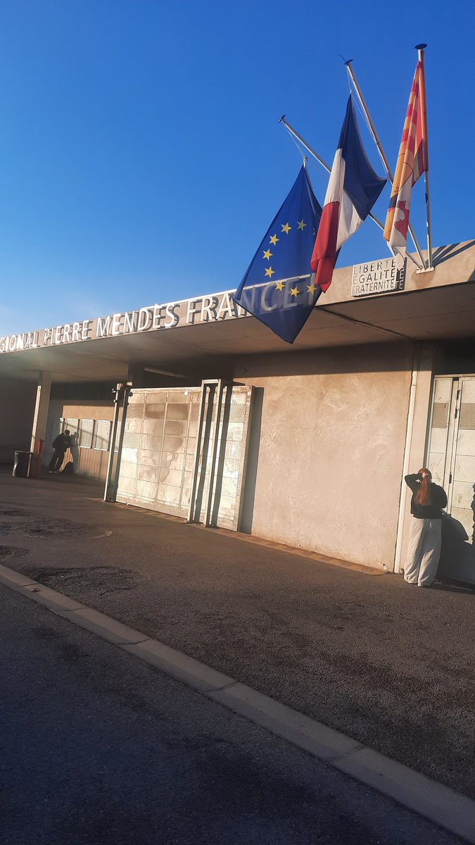 Le Bras Angèle tweet media