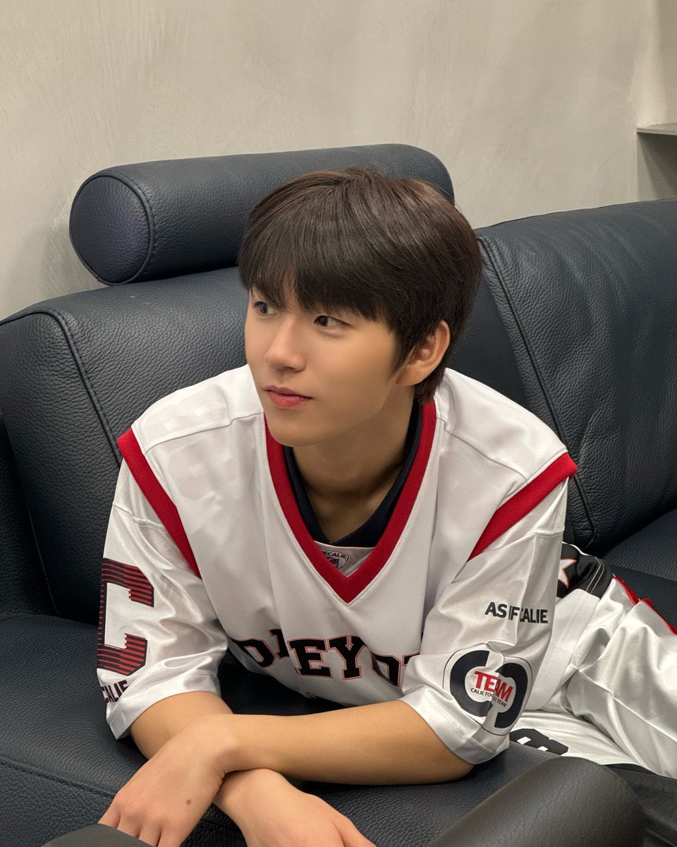 snwidksm's tweet photo. 내가 진짜 조아하는 아가 대영이 사진 ♡ https://t.co/baFg3GlV3r