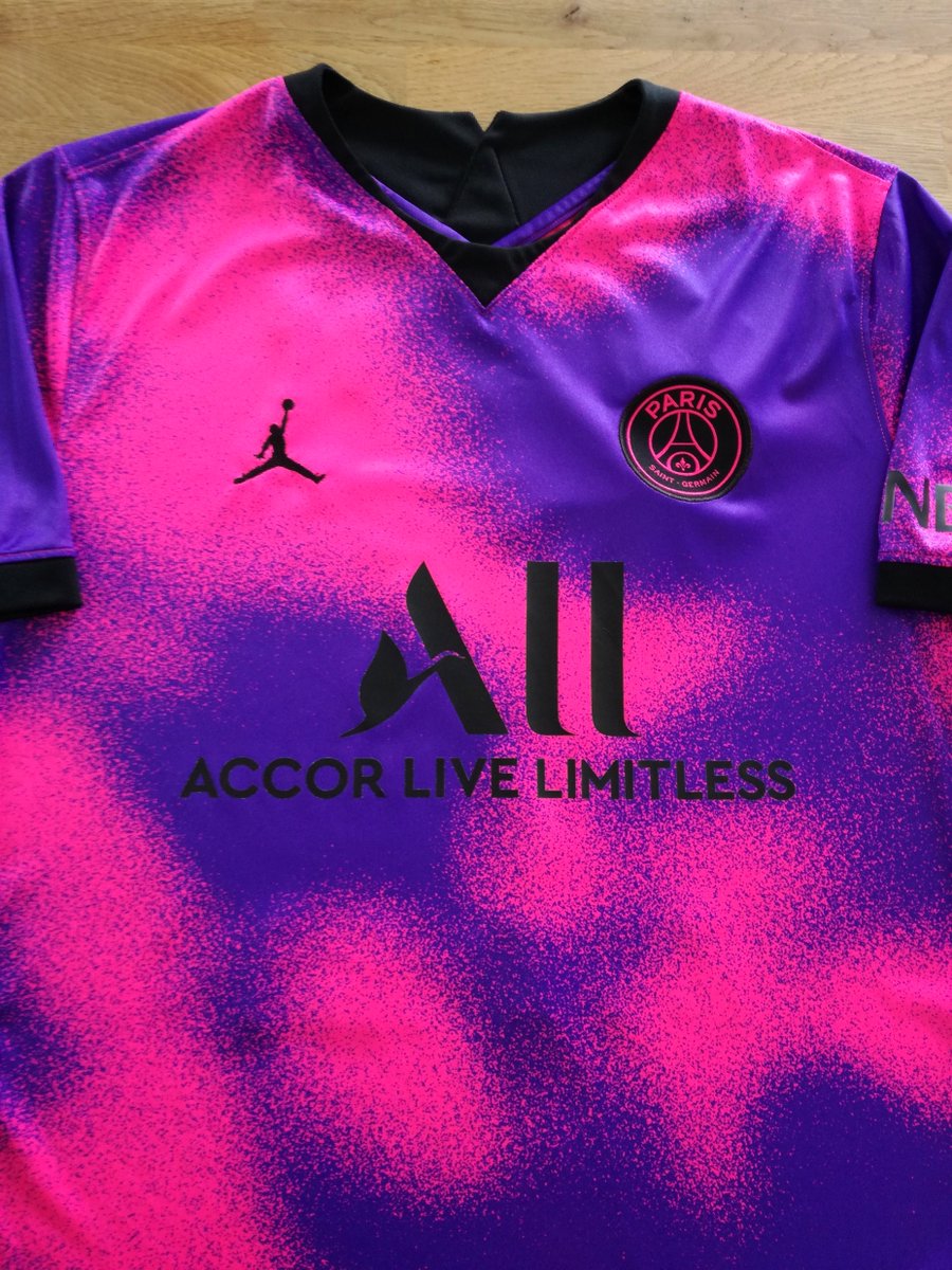 C11 Football Shirts tweet media