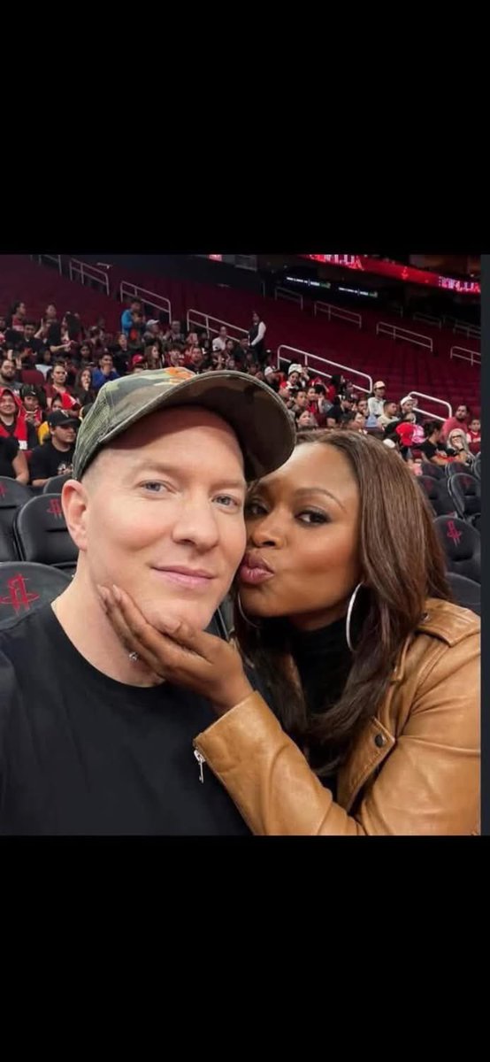 thatgirlmulaa's tweet photo. WTF I did not know Tasha and Tommie were together in real life 💫 I don’t watch Ghost nor Power but they are  really cute together and just got engaged 😍💞 #Power #ghost #TashaStPatrick #tommyegan https://t.co/QuzciTHvVe