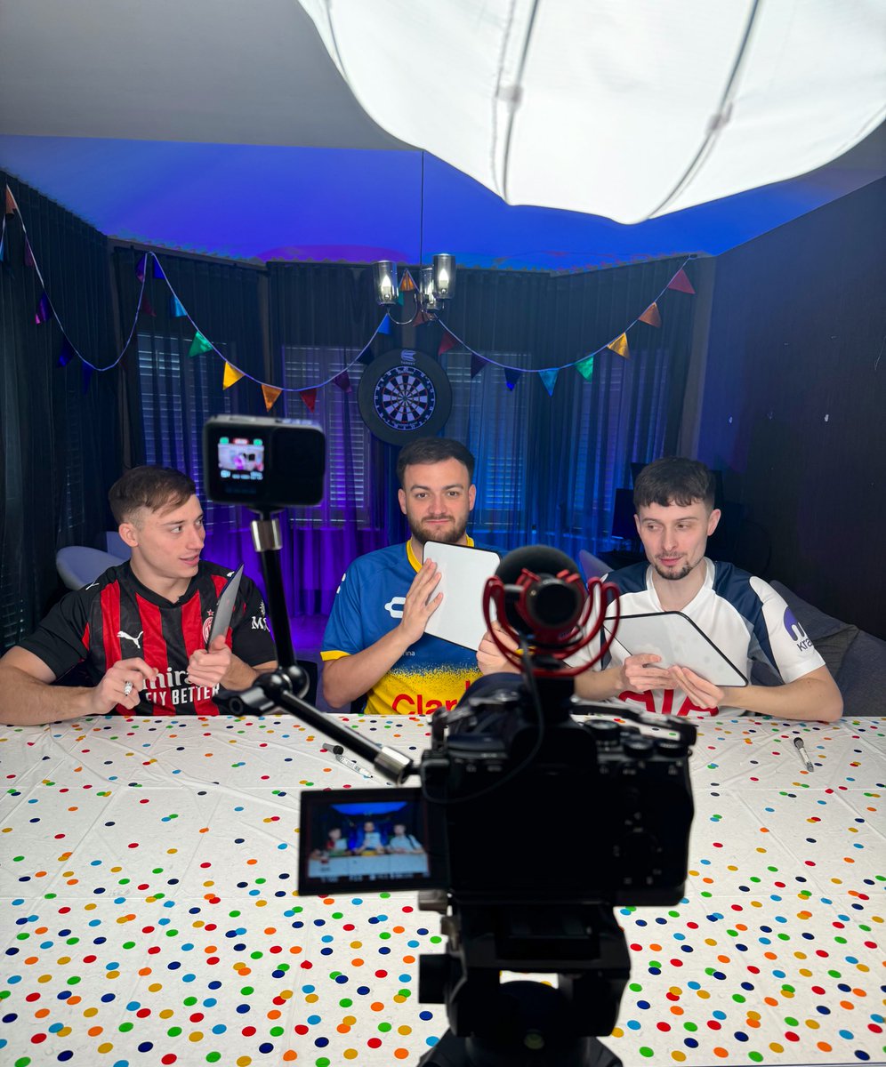 Hashtag House tweet media