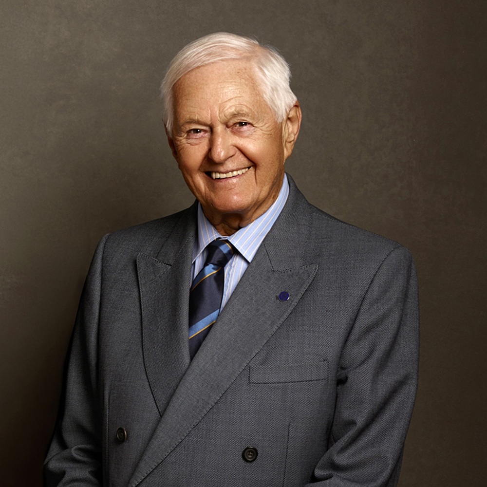 BulkDistributor's tweet image. #TedFort, who has died at the age of 88, started a company in 1967 that went on to become the world leader in the supply of #valves and #ancillary equipment for #road, #rail, #helicopter #refuelling and #container #tanks.
bulk-distributor.com/2026/03/fort-v…
#bulk #distributor