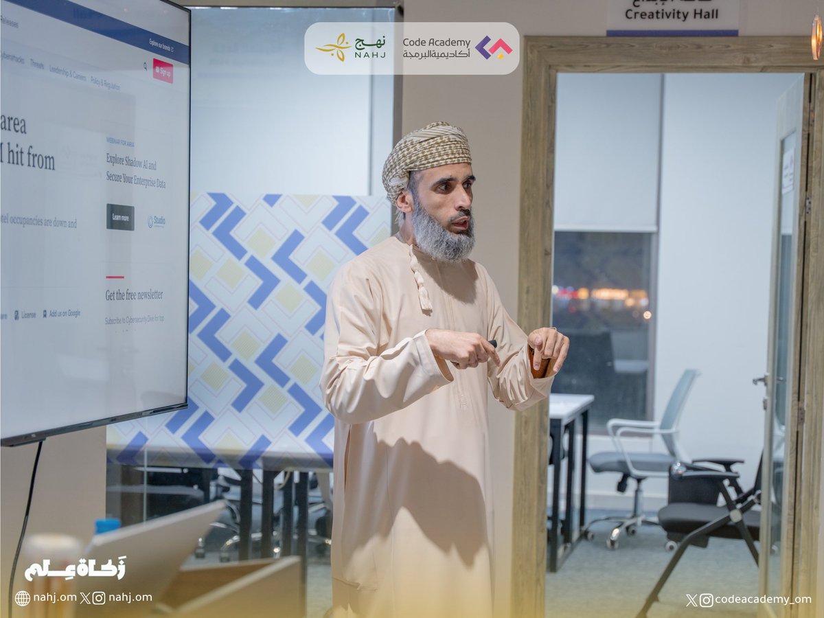 أكاديمية البرمجة tweet media