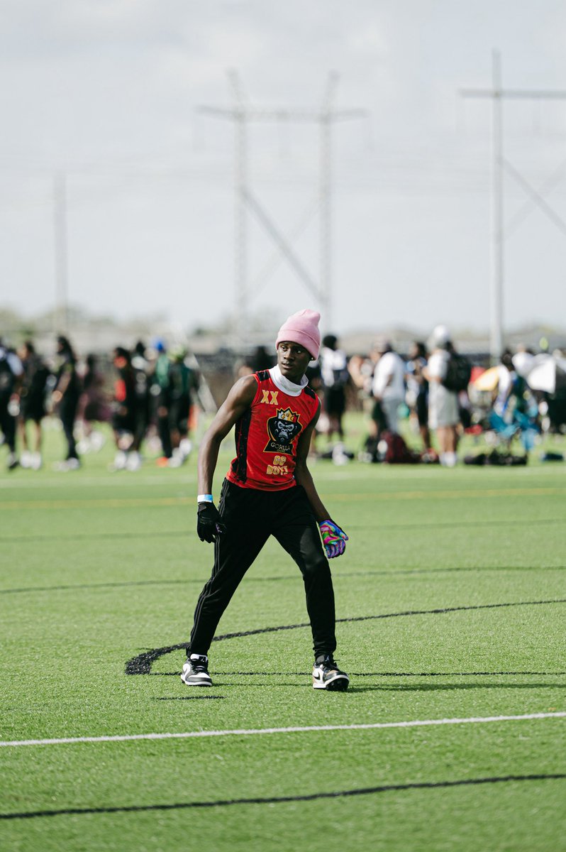 imtorreonB's tweet photo. 7on7 football pics💪 @SumnerHSFootbal @HHS_Terrier_FB @RivalsHS @Rivals https://t.co/LeFYP13LEz