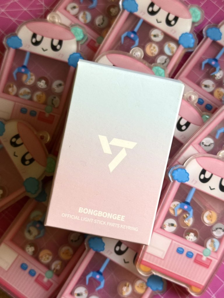 leslie! 🍀 tweet media