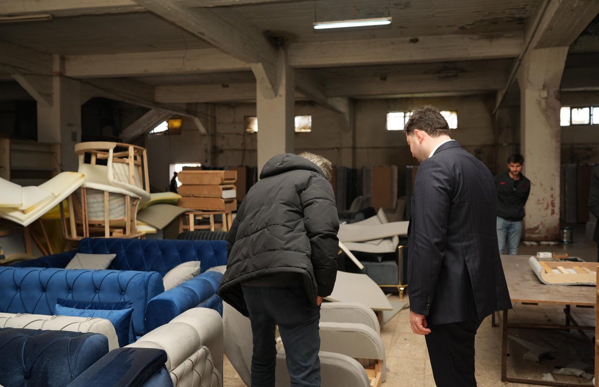 📍 Bahar Mobilya

Bahar Mobilya işletmesinin değerli sahibi Erol Bakar’ı iş yerinde ziyaret ettik. 

Bölgemize katkı sağlayan, üretimi ve emeğiyle ekonomiye değer katan esnaflarımızın her zaman yanında olmaya devam ediyoruz. 

Bahar Mobilya’ya çalışmalarında başarılar, bol