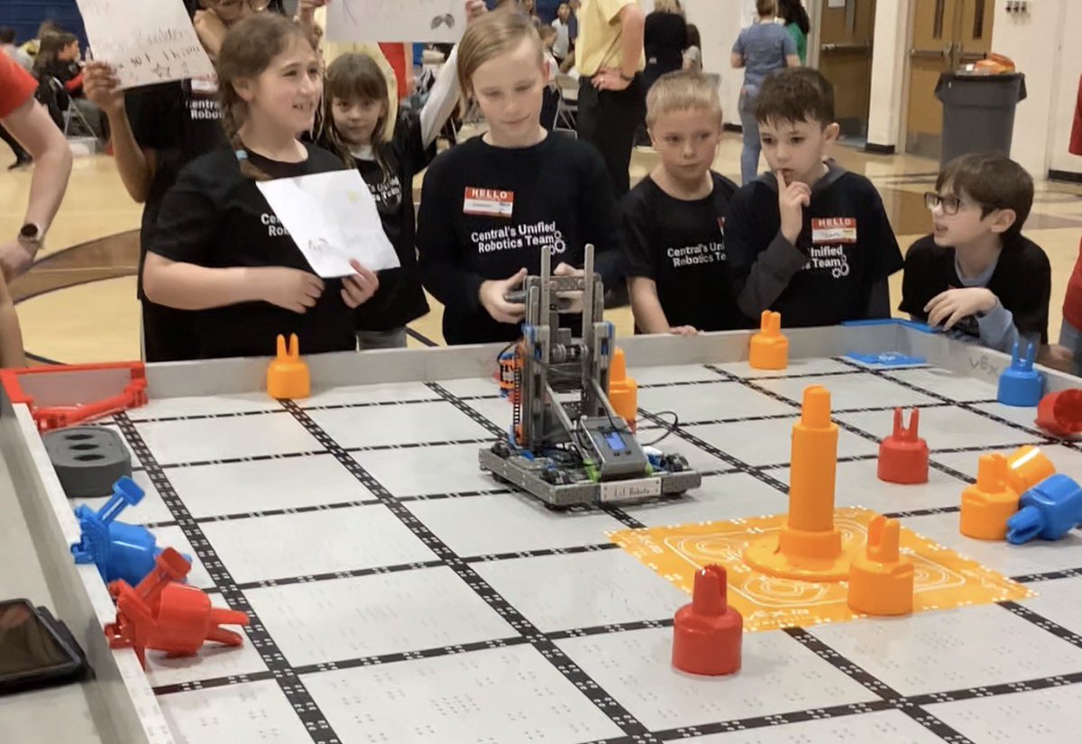 Mrs. Ondecko tweet media