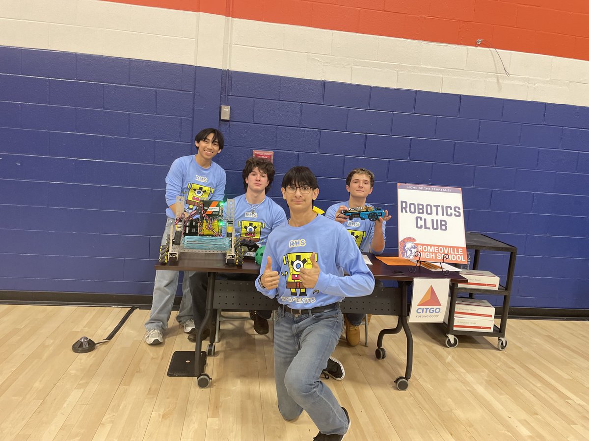 Romeoville HS tweet media