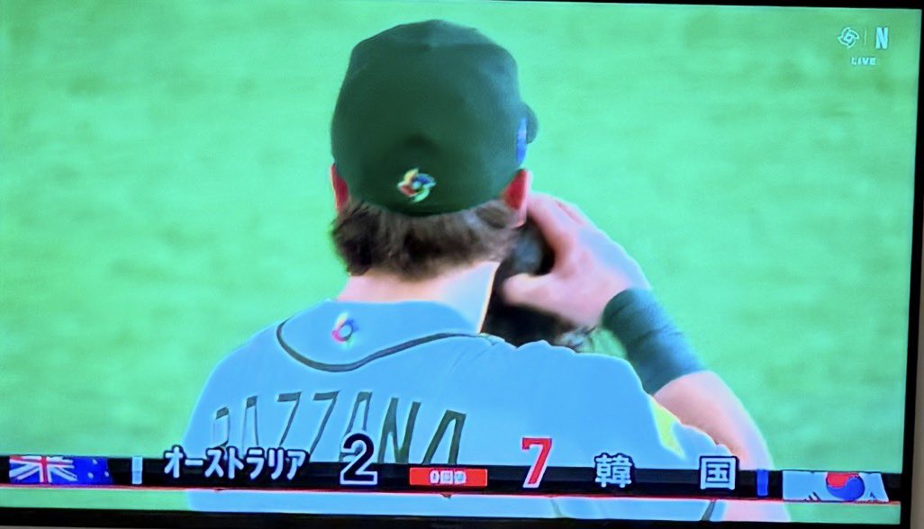 Uber77099496's tweet photo. おもろすぎ https://t.co/CScHO8JWJt