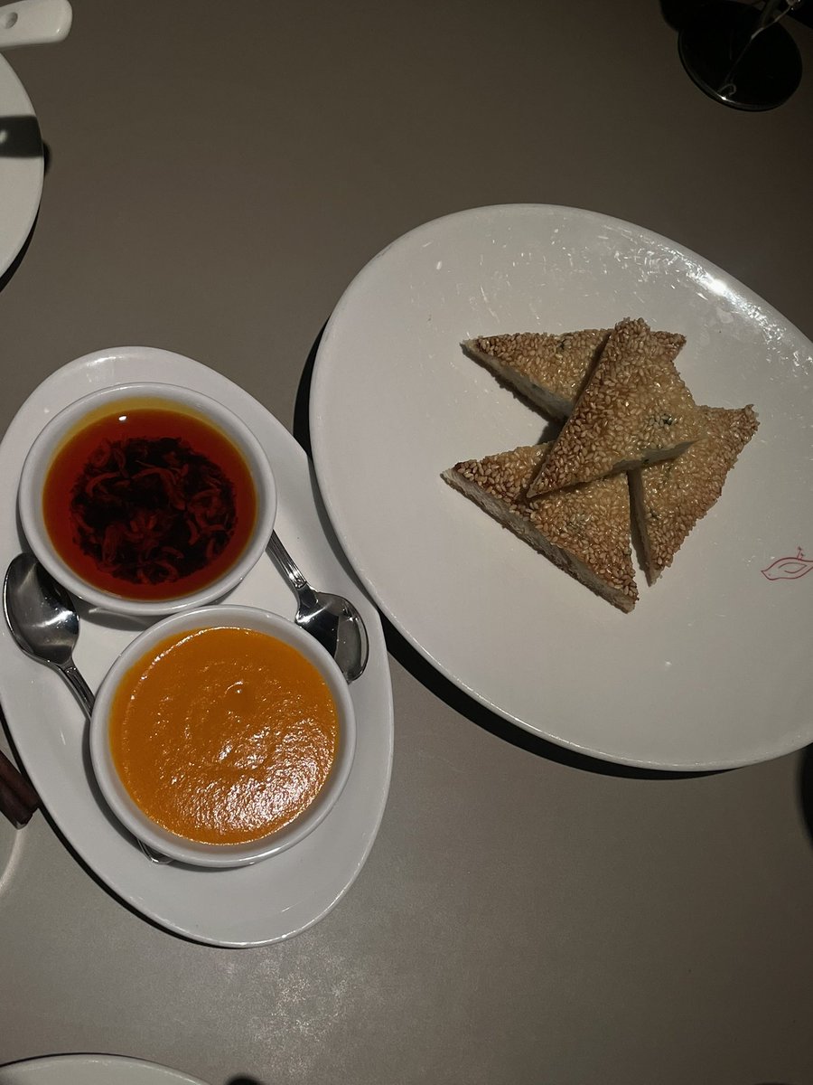 Sealseal tweet media