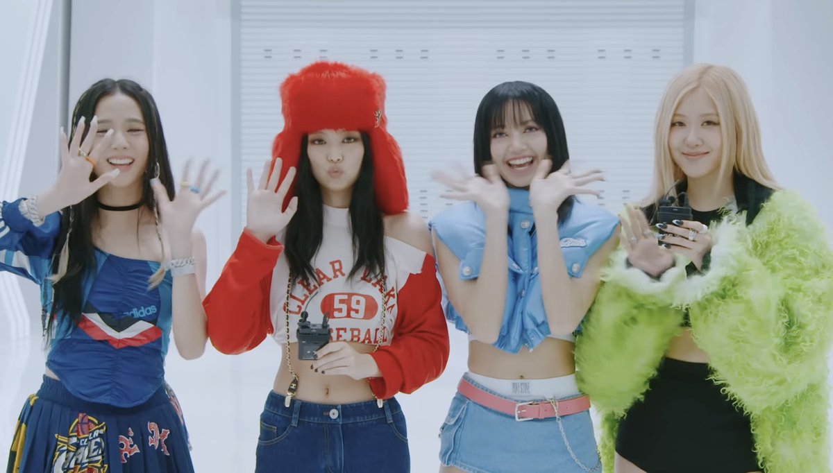 jenlisa feed tweet media