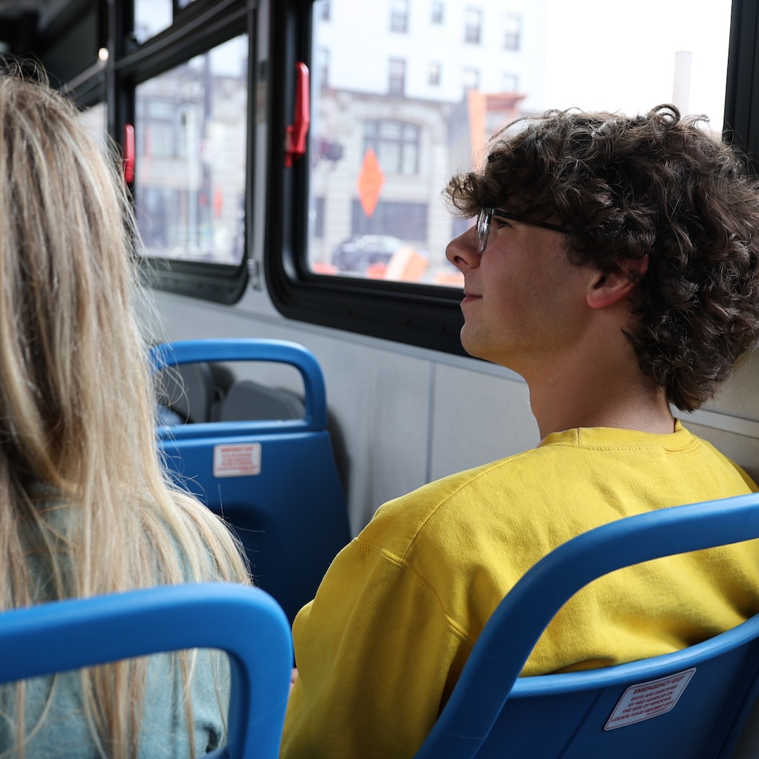 MetroKzoo tweet media