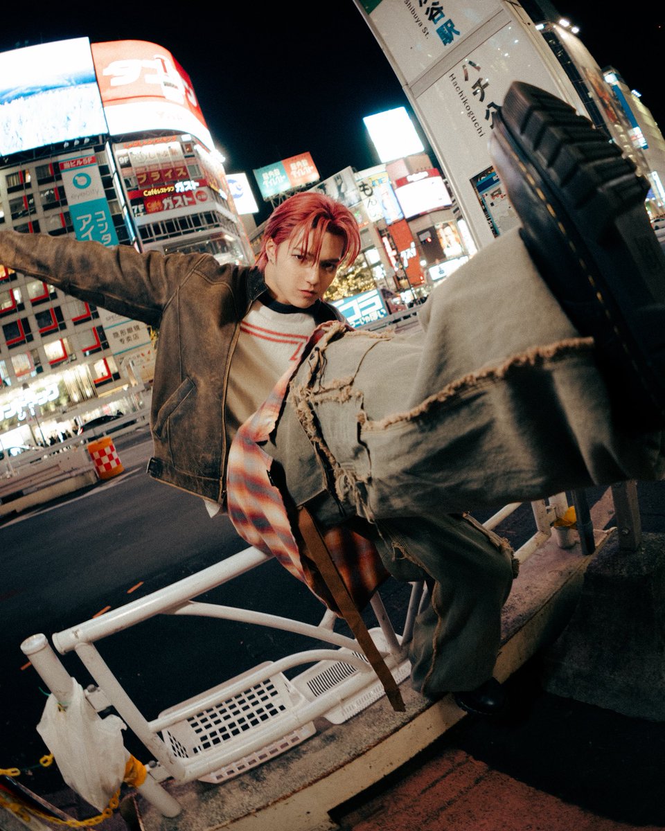 ONE OR EIGHT tweet media