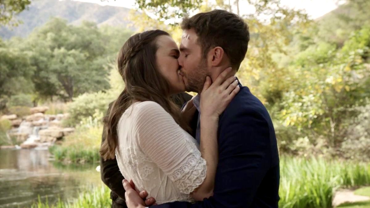 no context aos tweet media