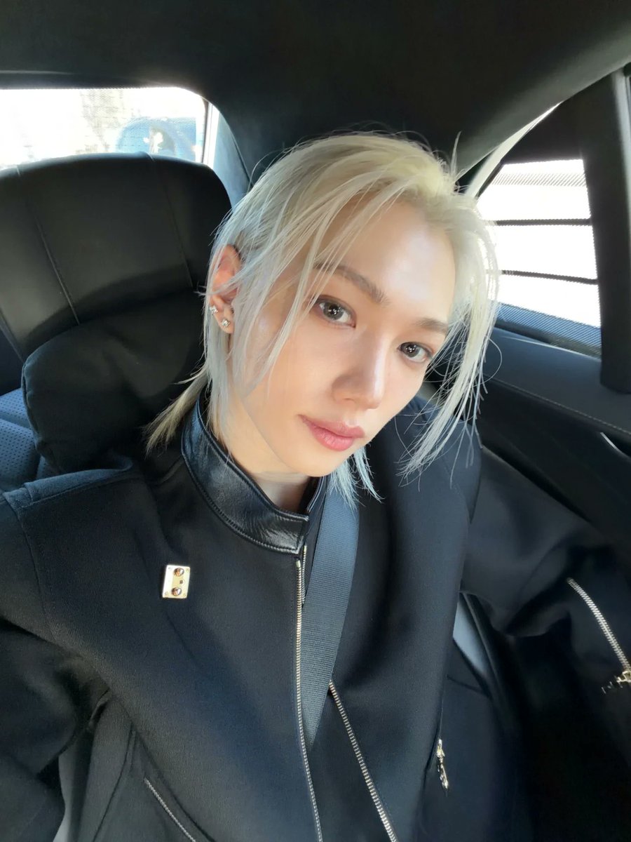 너무 귀엽잖아ㅠㅠ

FELIX PARIS FASHION WEEK STAR
#FELIXxLouisVuittonPFW #FELIX 
<a href="/LouisVuitton/">Louis Vuitton</a>