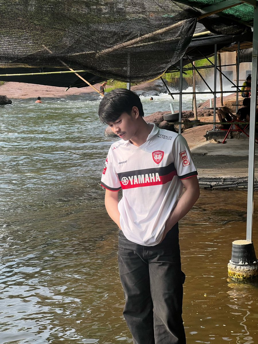 S020966's tweet photo. เล่นน้ำกันมั้ย#กาฬสินธุ์ https://t.co/H3JM8Aq3kN