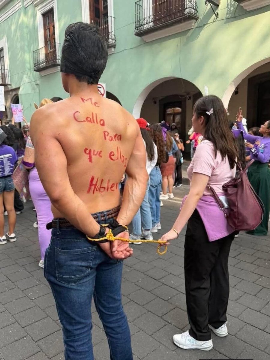 Chumel Torres tweet media