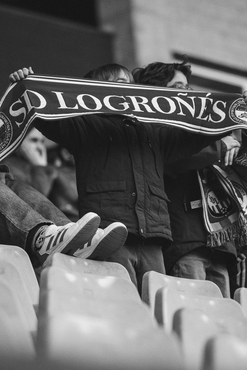 SD Logroñés tweet media