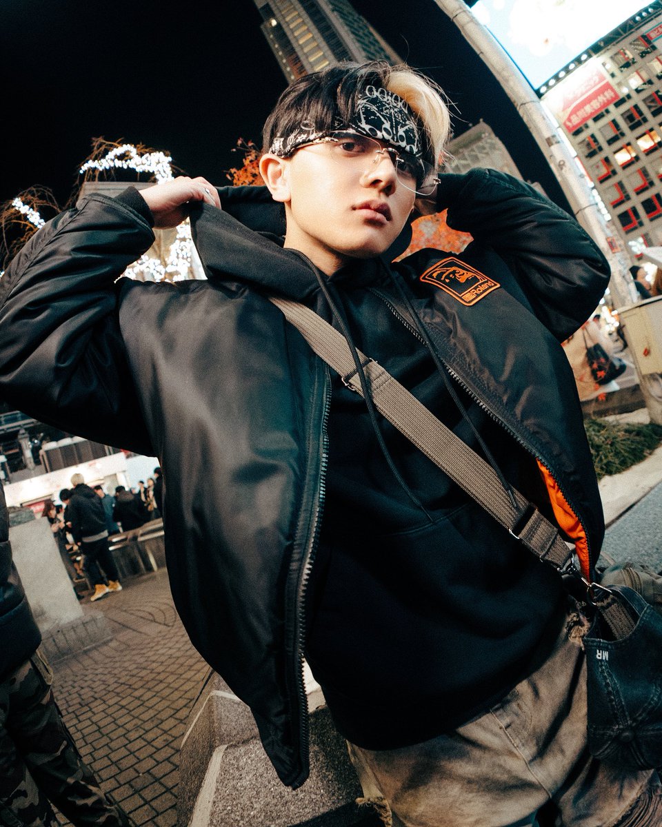 ONE OR EIGHT tweet media