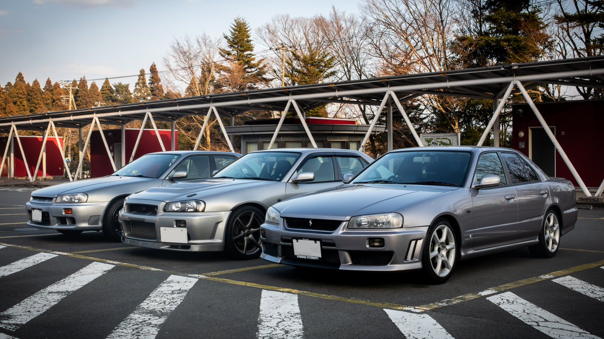 はる tweet media