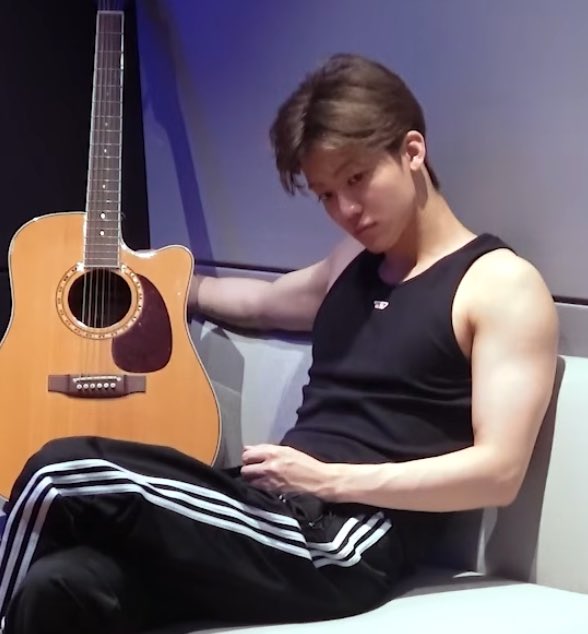 อย่าทำแบบนี้ มันหล่อ😭