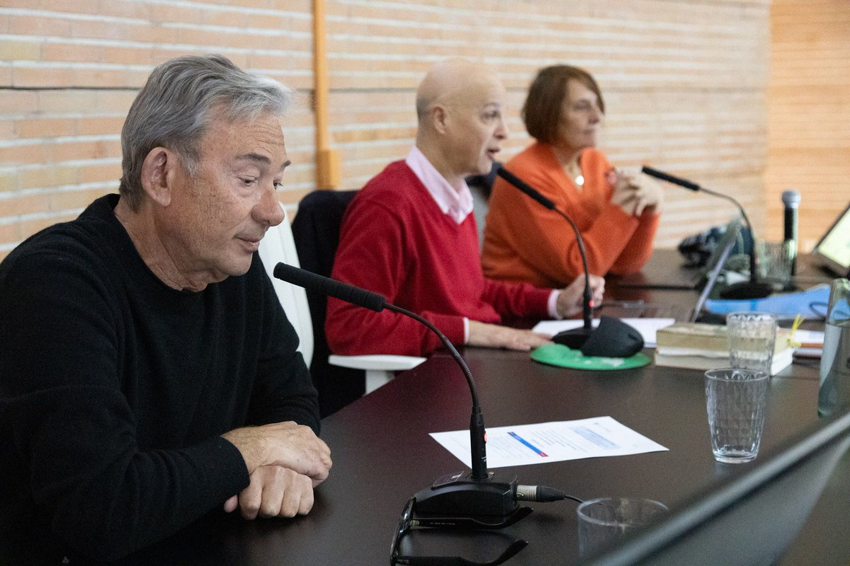 Fac.ComunicaciónUMA tweet media