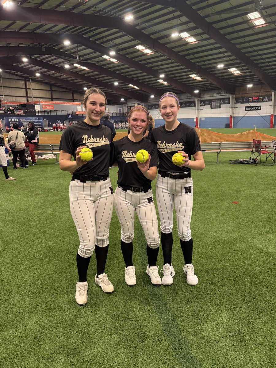 Nebraska Gold - 2011’s/14u National tweet media