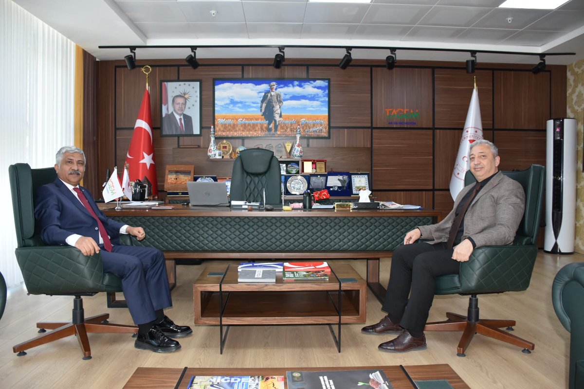 Niğde İl Emniyet Müdürü Sayın Erdinç YÜCEER Enstitümüze ziyarete geldi.

Değerli misafirimize ziyaretleri için çok teşekkür ediyoruz...