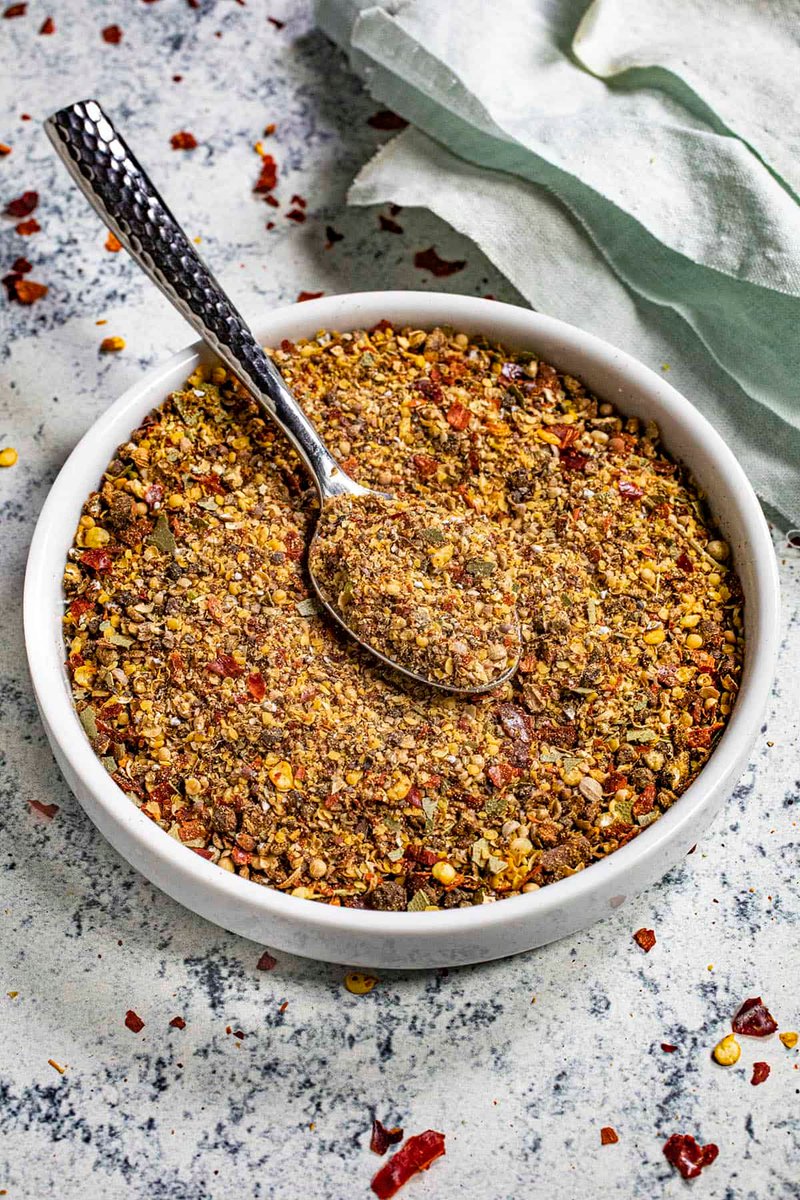 jalapenomadness's tweet image. This homemade corned beef seasoning recipe is so much better than the spice packet that comes with your corned beef, essential for cooking with real flavor.

RECIPE: chilipeppermadness.com/recipes/corned…

#cornedbeef #stpatricksday #stpattysday #recipe