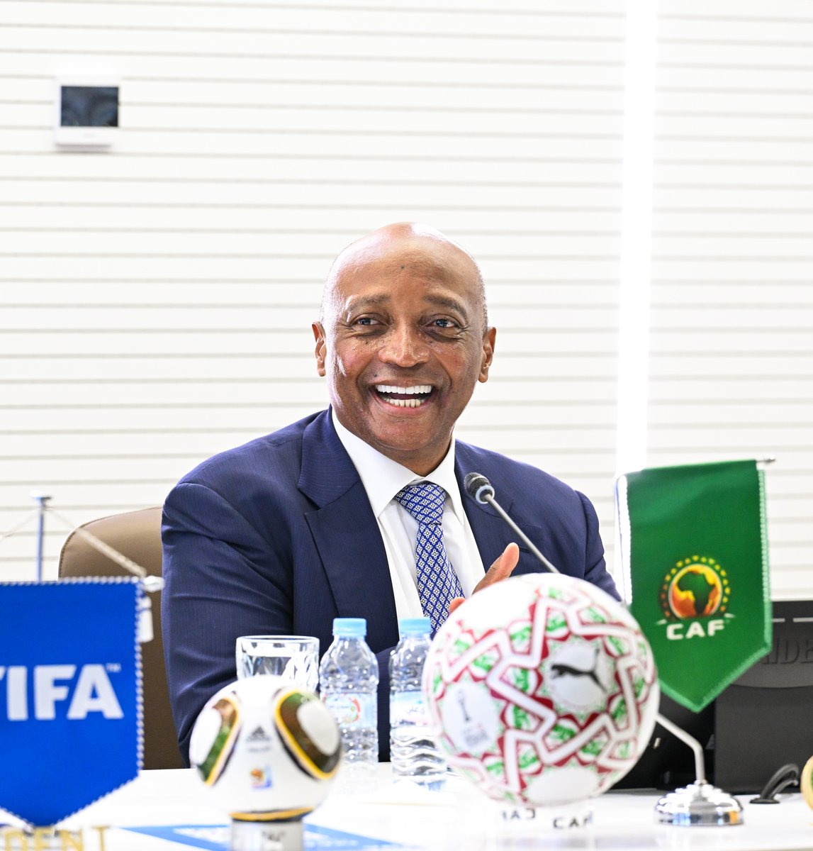 iDiski Times tweet media