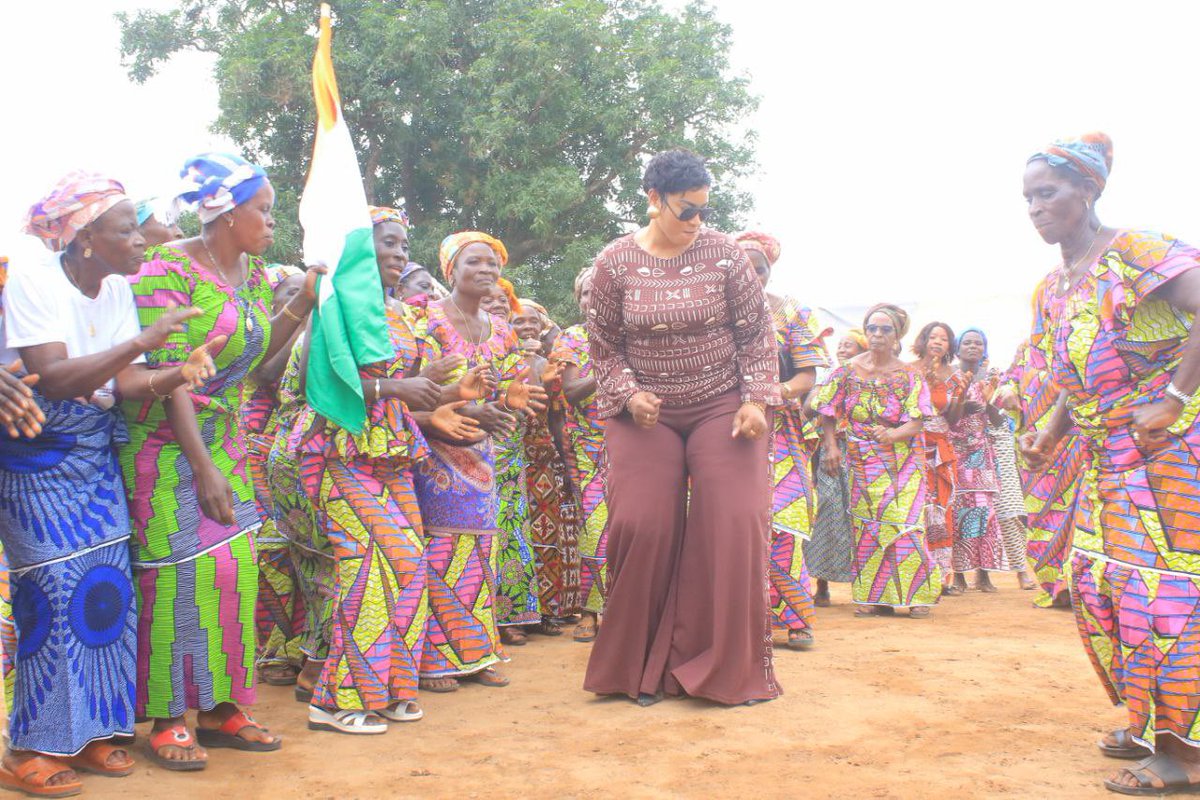 L’un des problèmes majeurs que nous rencontrons aujourd'hui est cette tendance à réduire l'actualité et le droit à des concepts purement théoriques, souvent déconnectés des réalités profondes de notre pays. Trop d'analyses restent confinées aux zones urbaines, ignorant les défis