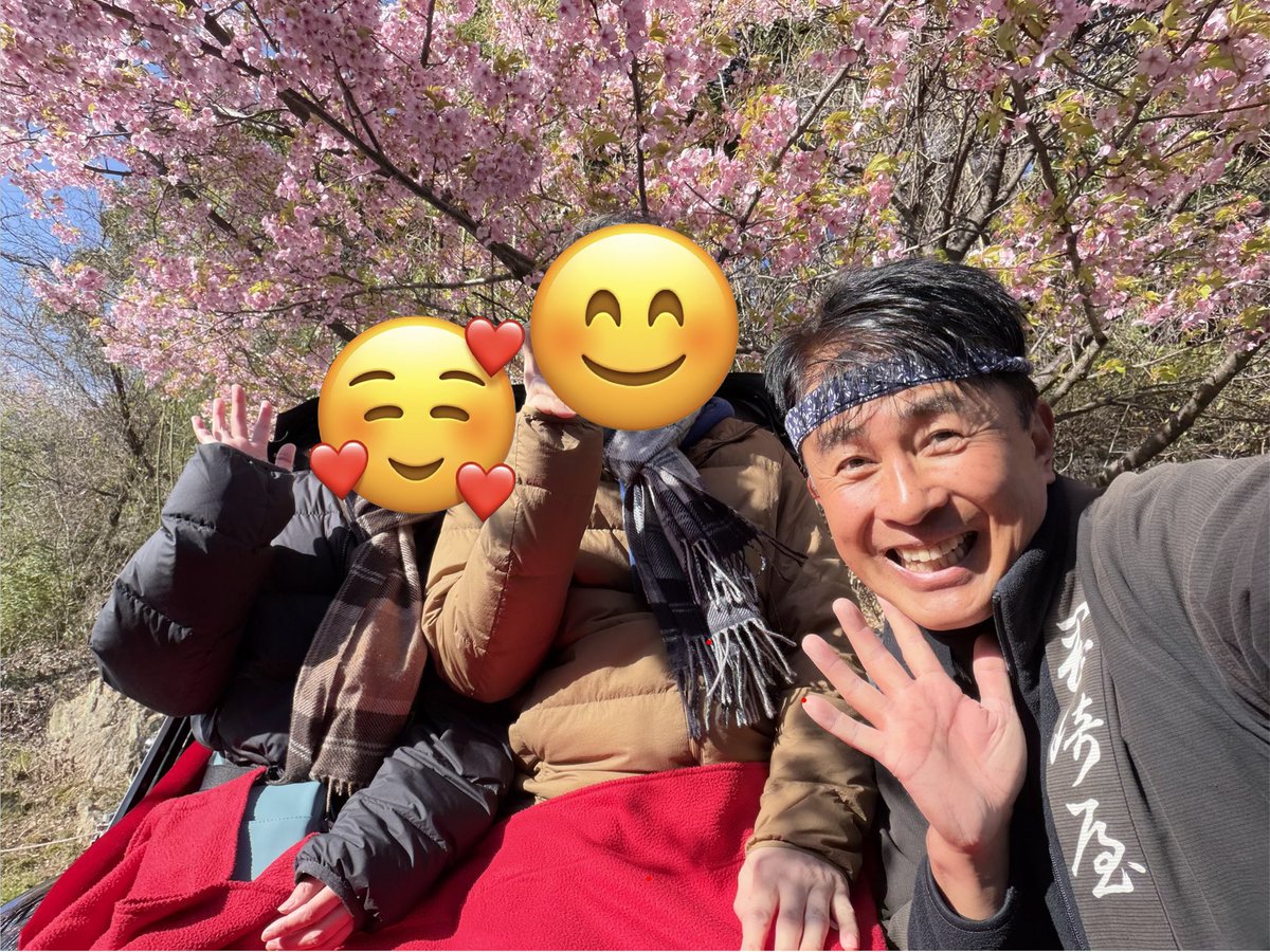 dfsm25's tweet photo. 3/7.8 ぎふ梅まつり人力車に乗れてすごく楽しかった🥰
あと美味しいものいっぱい食べれて幸せでした😋

お会いしてくれた皆さんありがとうございました🙇‍♀️💓 https://t.co/1l0RteQkLV