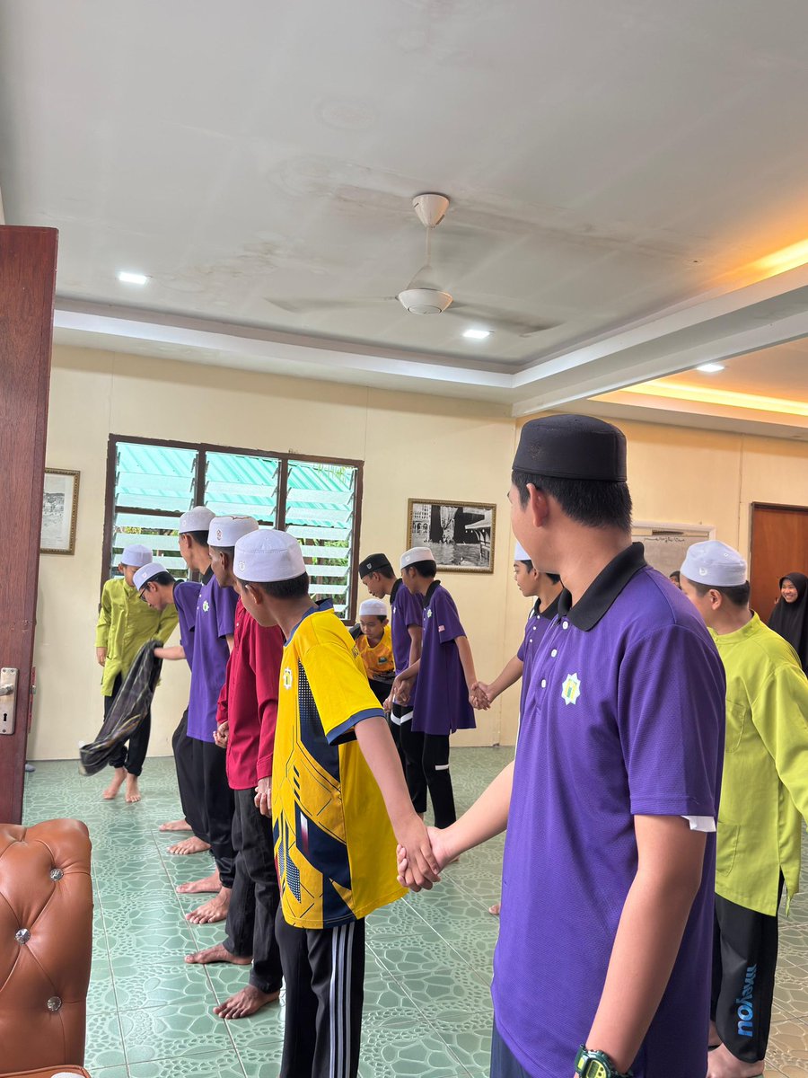 LGC_MSU's tweet photo. Ramadhan retreat to Institut Taufik Islami, a gentle pause to reflect, reconnect, and seek tranquility in this blessed month. 

#InstitutTaufikIslami #LGCMSU #MSUMalaysia #RamadhanShare https://t.co/sWhrpcQ6My