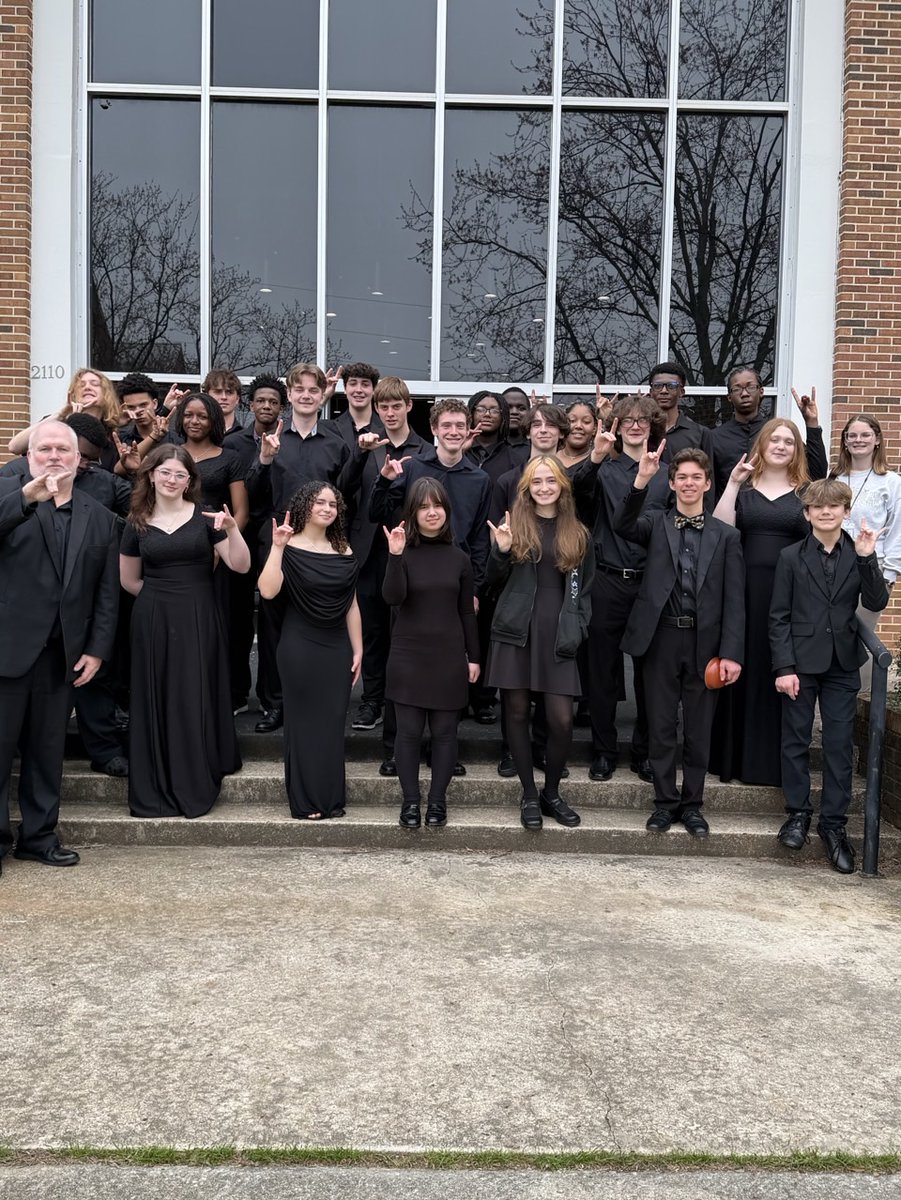 Dutch Fork High tweet media