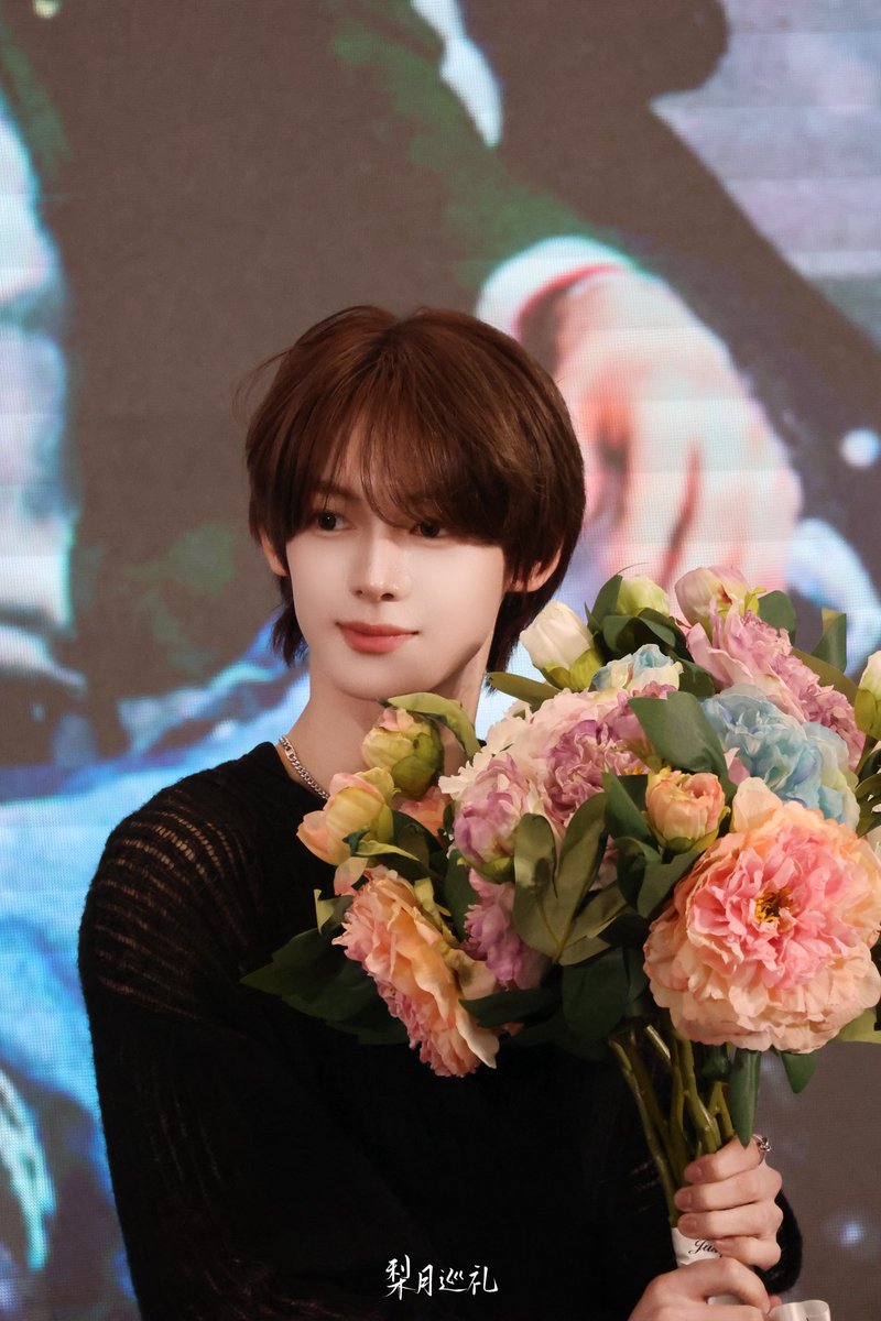 𝐁𝐚𝐞𝐁𝐚𝐞𝐁𝐞𝐚𝐫 tweet media