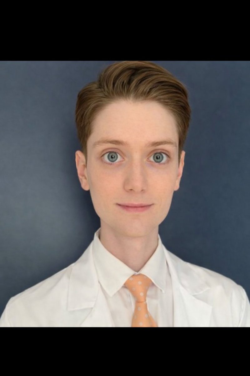 Analityczny tweet media