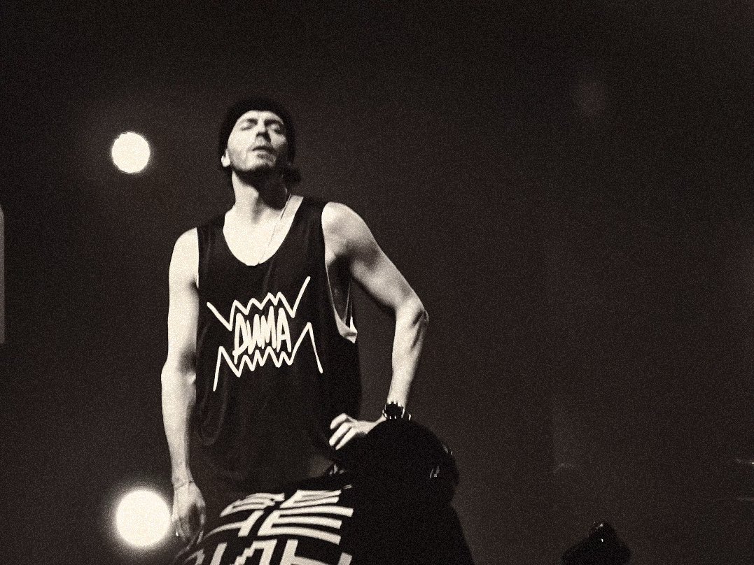 какая смесь хипхопера с вакулой вышла