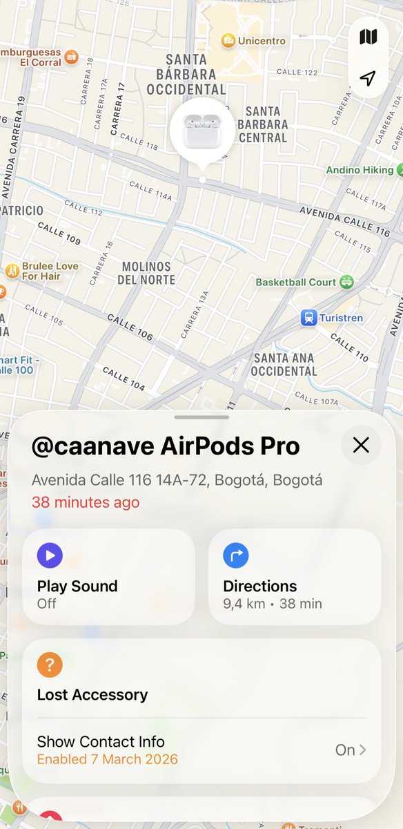Caanave's tweet photo. Twitter, haz tu magia: 

El viernes en el concierto de Rufus, perdí mis AirPods, ahora aparecen cerca a Santa Barbara. Quiero creer que la persona que los encontró es un alma buena que me los entregará. 🙏 

¿Me ayudan compartiendo? Gracias. 🙈 https://t.co/leYsGRMhqN